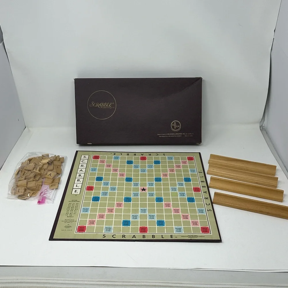 Vintage 1953 SCRABBLE Board Game Selchow & Righter Complete 100 Wood Tiles E4